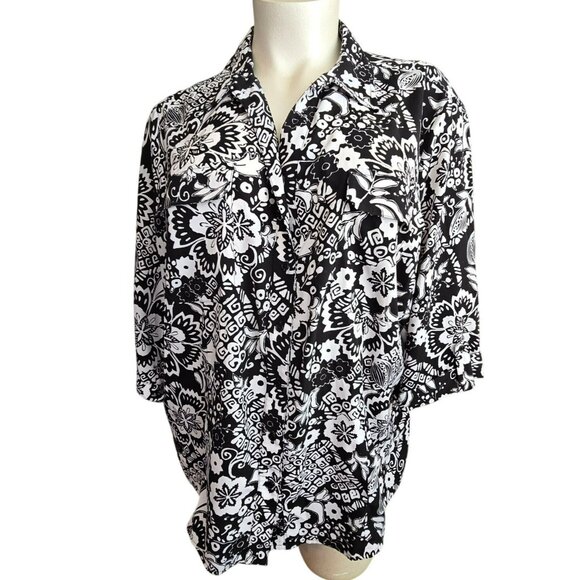 Black & White Floral Print Button-Up Blouse Womens Plus Size 3X 26/28 JJ4039 - Picture 1 of 5